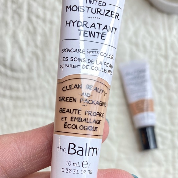 NWT 5 item face bundle - Picture 4 of 7